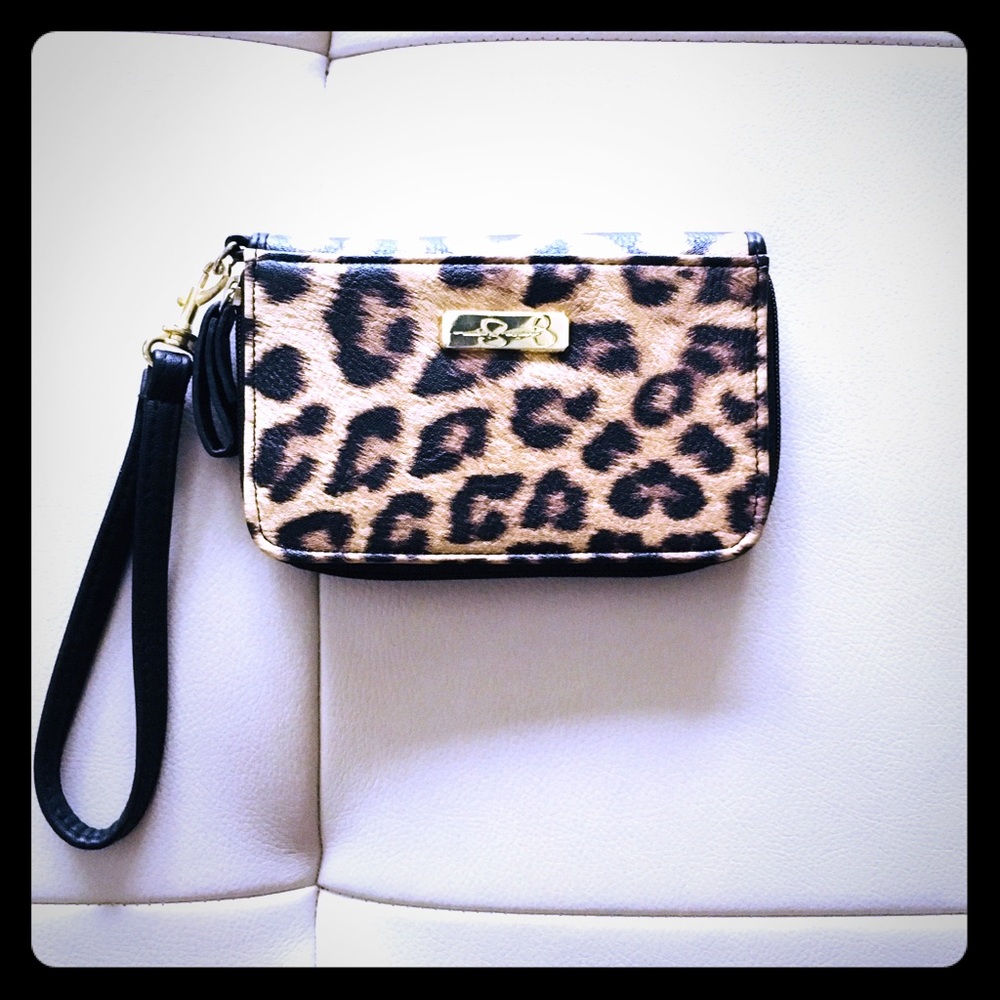Jessica Simpson Clutch